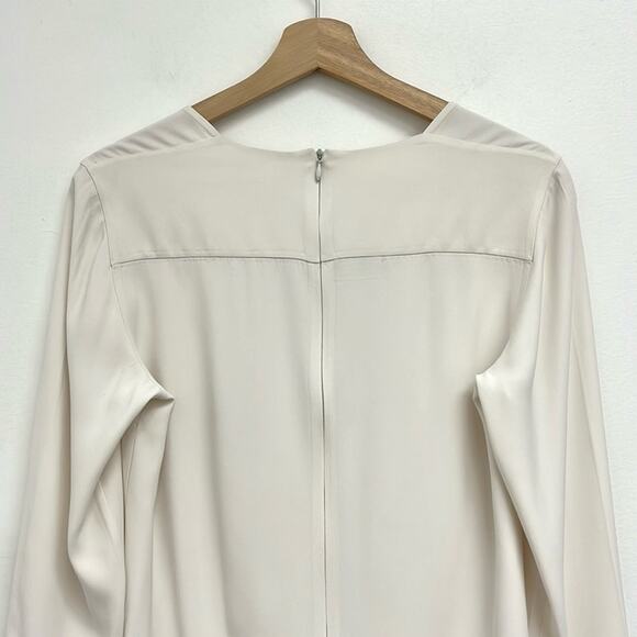 Akris Punto Luxury Minimalist Bell Sleeve Scoop Neck Tailored Career Top US8 - Picture 4 of 13